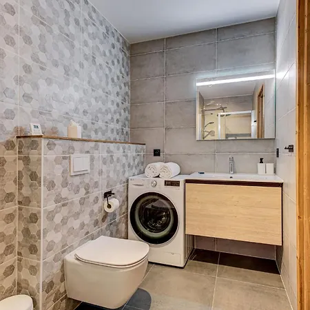 Lägenhet White Pearl A15 - Alpes Travel - - Sleeps 4 *